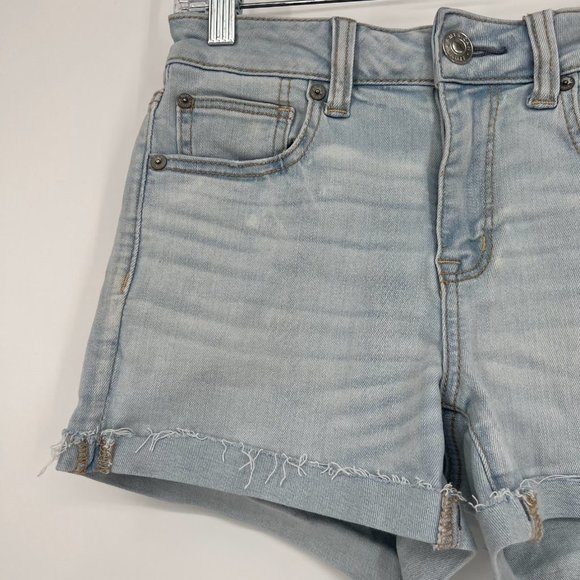 American Eagle Size 4 Hi-Rise Shortie Jean Shorts Stretch Light Wash Denim - Picture 2 of 9